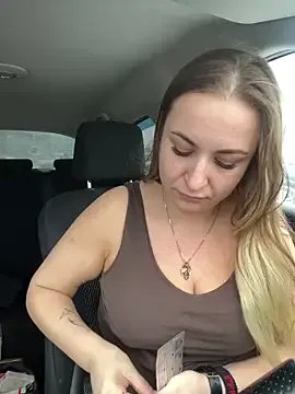 OlgaBuzzz from StripChat