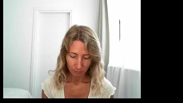 Checkout 23 years old Paevoa from StripChat Paevoa from StripChat