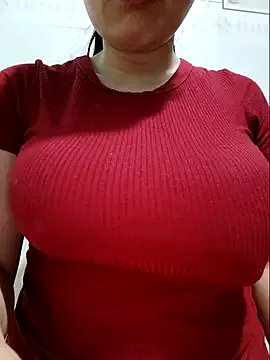 Shine_Mai from StripChat