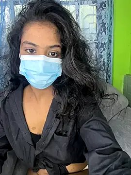 SukiyamaAsia from StripChat