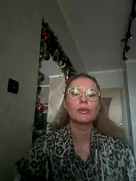 Tania201243 from StripChat