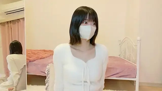 yuruchan_ from StripChat