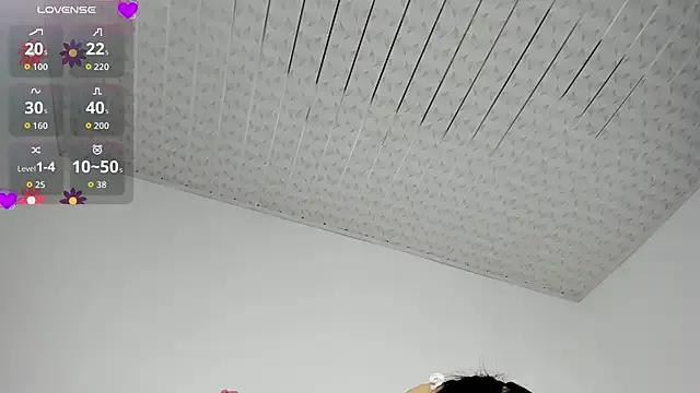 Hot Zahra_milks wants you to fuck her body now Zahra_milks from StripChat